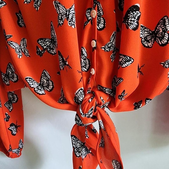 Karen Kane Orange Butterfly Button Tie Blouse Size Medium Boho Whimsical Top - Picture 3 of 6